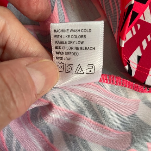 NWOT Tail contemporary colorful Golf Dress - Picture 10 of 12